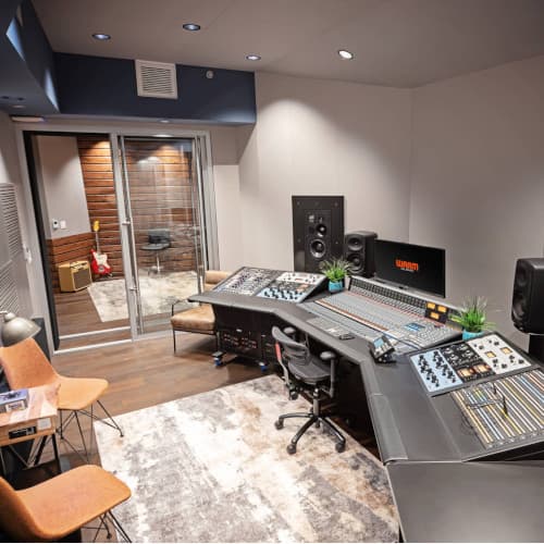 Studio B